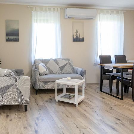 Sueni Apartman Ordacsehi Екстер'єр фото